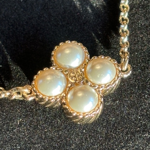 Tory Burch Gold Tone Faux Pearl necklace - Picture 5 of 9